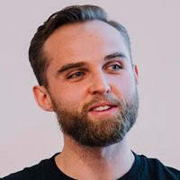 Łukasz Pięta STRONA